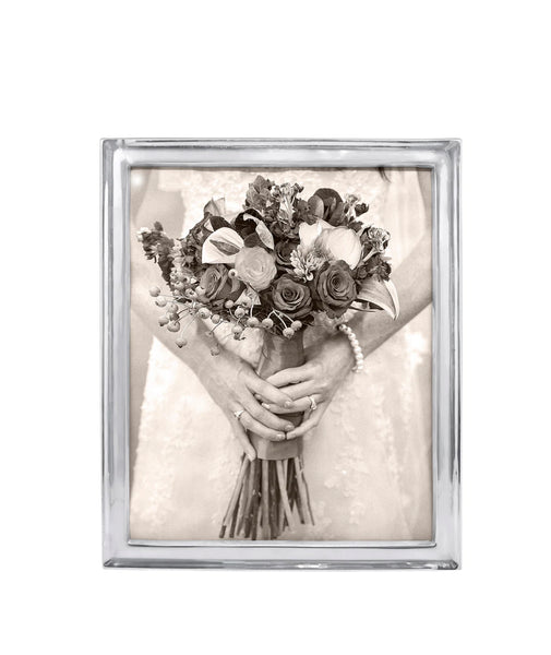 Mariposa Signature Frame